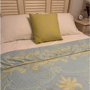 Serena And Lily twin size cotton duvet cover